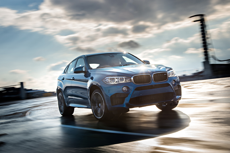 Illustration for article titled The 2015 BMW X6 M Is A 567 Horsepower Answer To A Question No One Asked